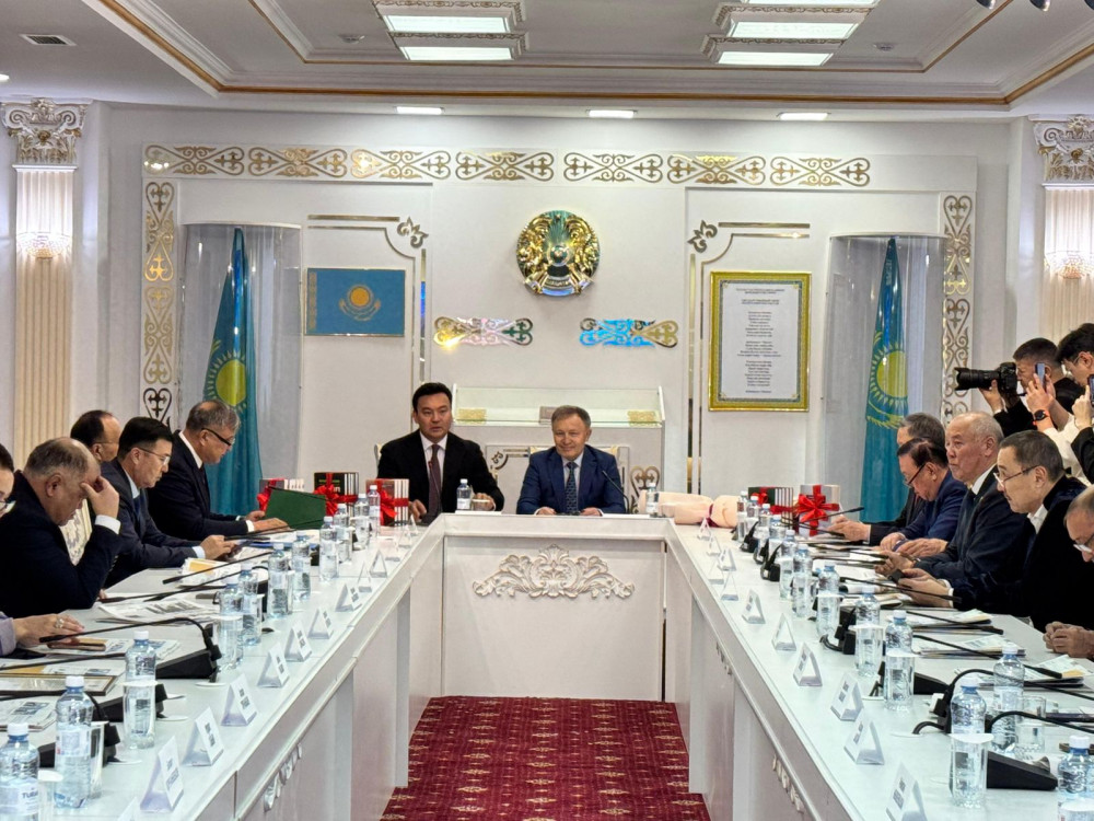 Германиядағы отбасылық нудизм секс видеосы